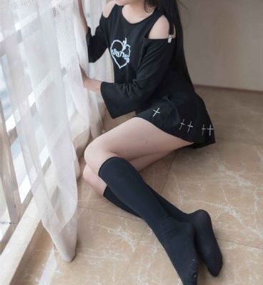 爱欲迷墙_720天堂在线